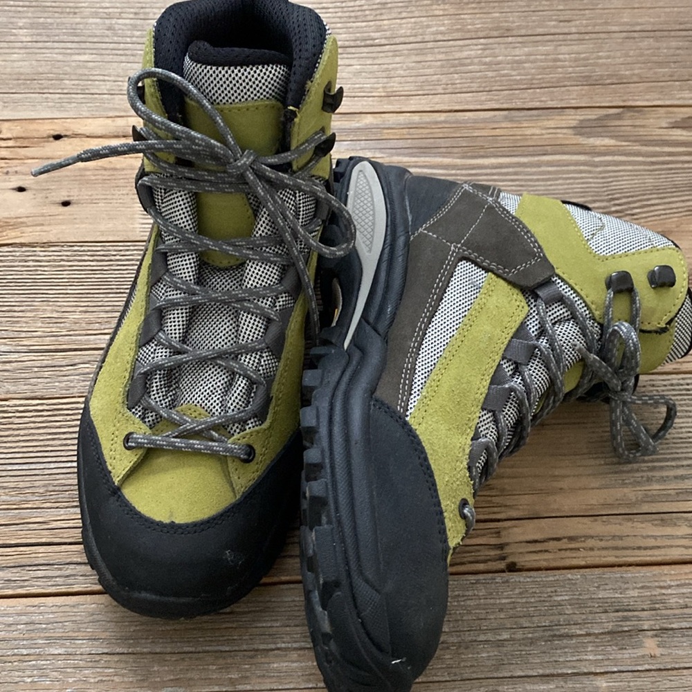 Hanwag Goretex Boots. Size 40.